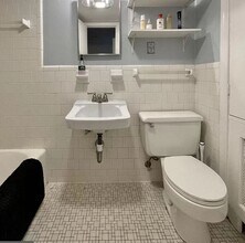 208 6th St SE in Washington, DC - Building Photo - Building Photo