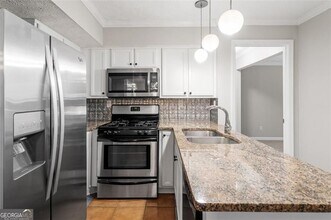 2045 Brian Way in Decatur, GA - Building Photo - Building Photo