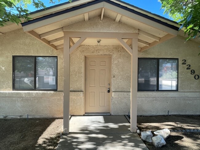 2290 Carver Ave in Kingman, AZ - Building Photo - Building Photo