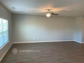 649 Gleaner Wy in Locust Grove, GA - Foto de edificio - Building Photo