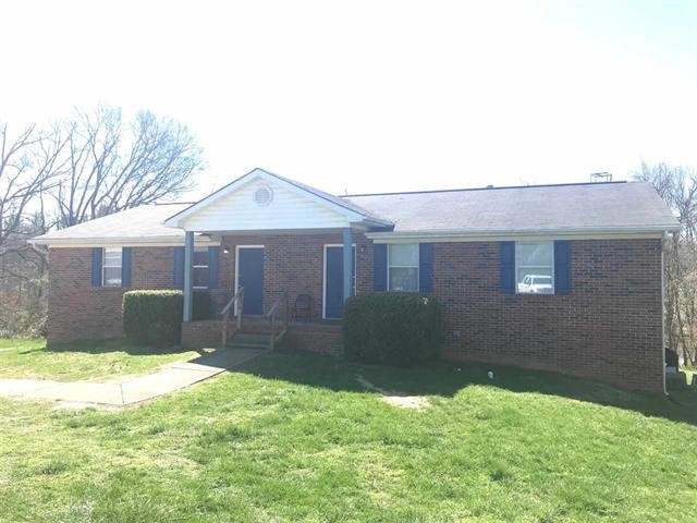 Solid 4-Plex in Great Location in Jefferson City, TN - Building Photo