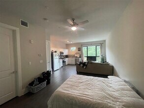 2727 Houston Ave in Houston, TX - Building Photo - Building Photo