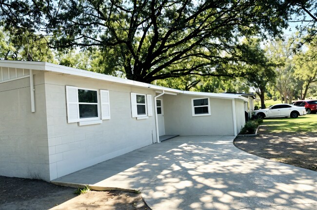 property at 2235 Looking Glass Ln
