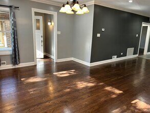 4858 W Concord Pl in Chicago, IL - Building Photo - Building Photo