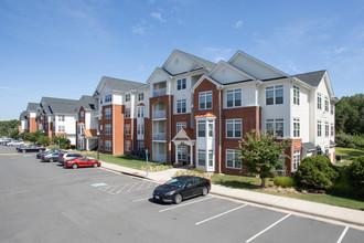 Orchard Bridge Apartments in Manassas, VA - Building Photo - Building Photo