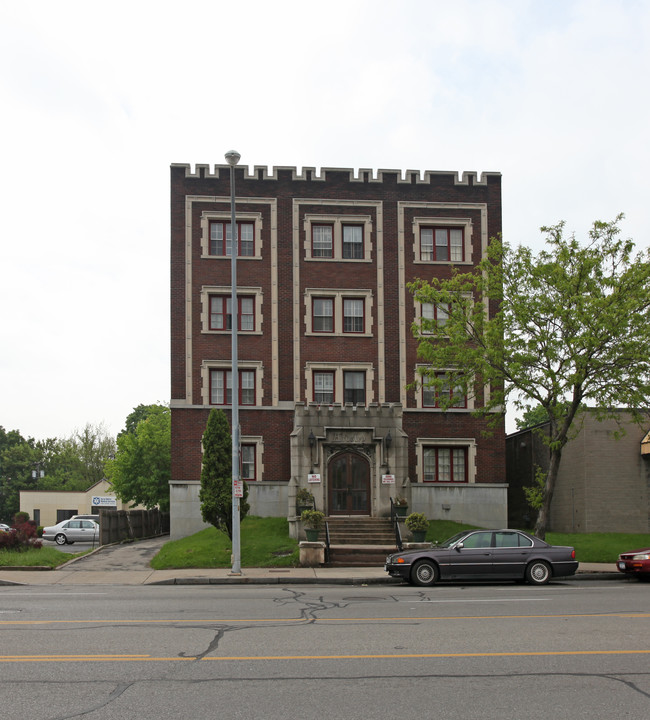 Ardsley Apartments in Rochester, NY - Foto de edificio - Building Photo