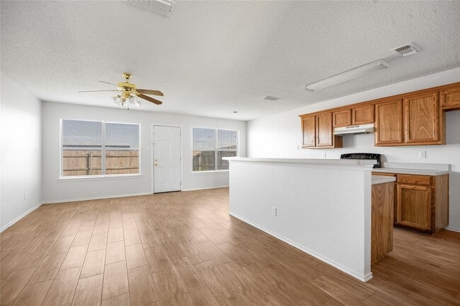 4524 Alamosa St in Fort Worth, TX - Foto de edificio - Building Photo