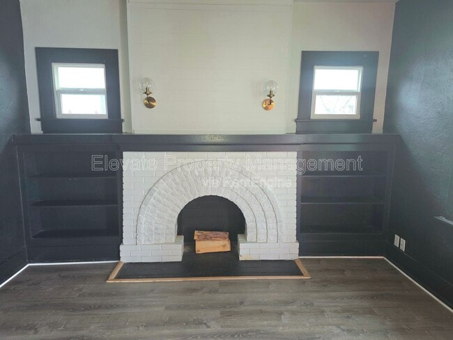 property at 1625 NW 33rd St