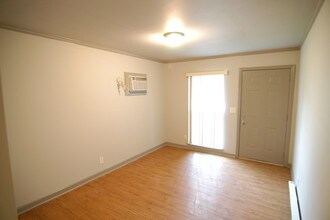 2130 Burns St in Nashville, TN - Building Photo - Building Photo