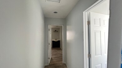 16241 Chicago Ave in Bellflower, CA - Building Photo - Building Photo
