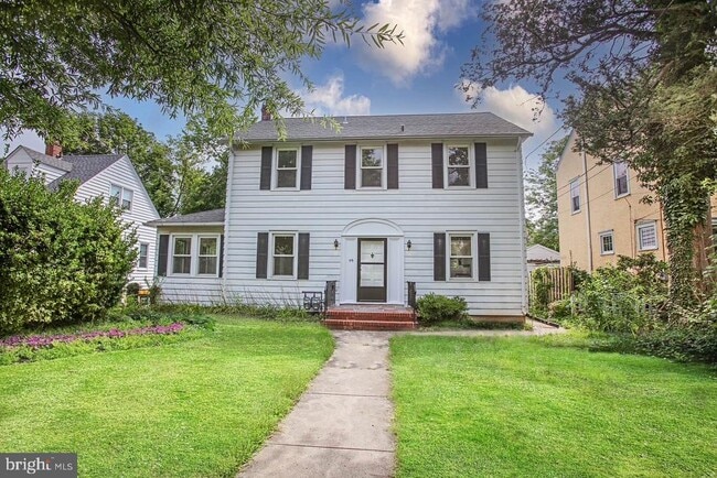 property at 119 Linden Ln