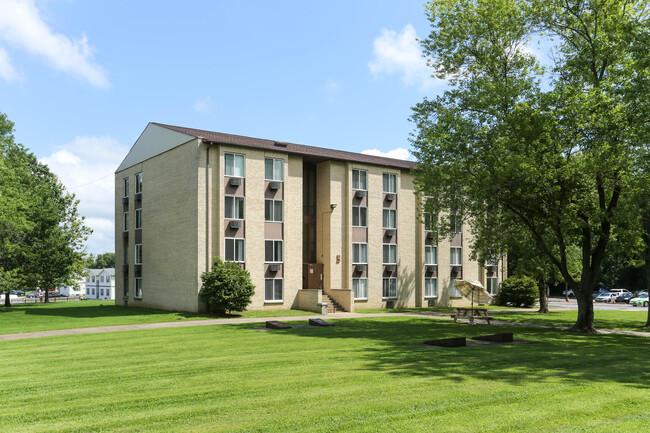 The Quadrangle Apartments