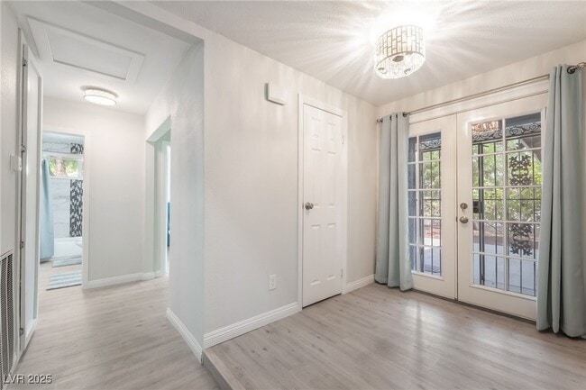 property at 3209 Kings Way