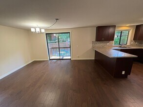 4300 Bryce Dr in Anacortes, WA - Building Photo - Building Photo