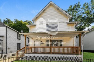 451 Highland Ave, Unit 1119B in Aliquippa, PA - Building Photo