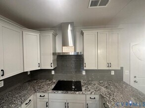 579 Hazel Pl in Short Pump, VA - Building Photo - Building Photo