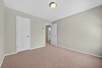 54 Marble Rock Pl in Spring, TX - Foto de edificio - Building Photo