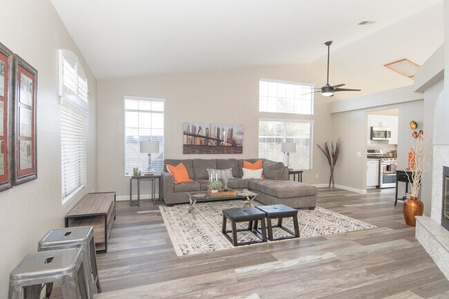 12889 Shearwater Pl in Victorville, CA - Building Photo - Building Photo