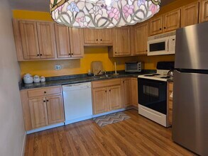 486 Nashua St in Milford, NH - Building Photo - Building Photo
