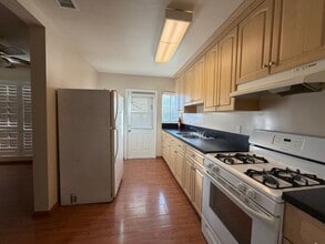 104 W Edna Pl in Covina, CA - Building Photo - Building Photo