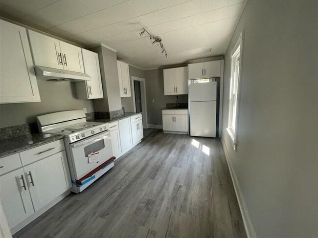 42 Prince St in Middletown, NY - Building Photo - Building Photo