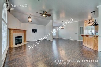 204 Dollina Ct in Norman, OK - Building Photo - Building Photo