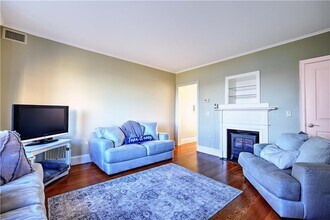 1180 Narragansett Blvd in Cranston, RI - Building Photo - Building Photo