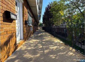 1460 68th St in North Bergen, NJ - Building Photo - Building Photo