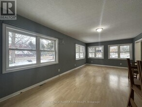 9406 Side Rd 5 in Erin, ON - Building Photo - Building Photo