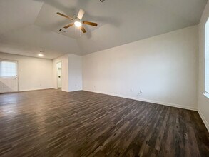 177 Spring Country in China Spring, TX - Building Photo - Building Photo