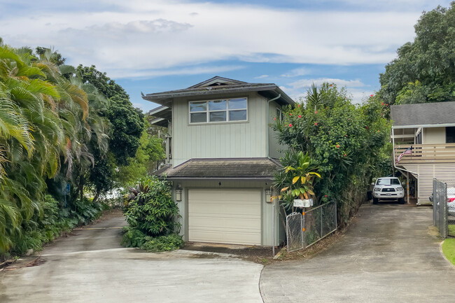 Windward Villa No 1 in Kaneohe, HI - Building Photo - Building Photo