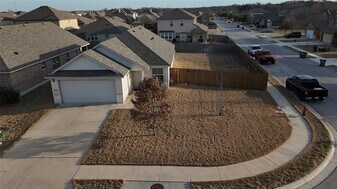 5659 Sabbia Dr in Round Rock, TX - Building Photo