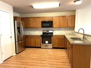 7619 Painted Desert Dr in Cypress, TX - Building Photo - Building Photo
