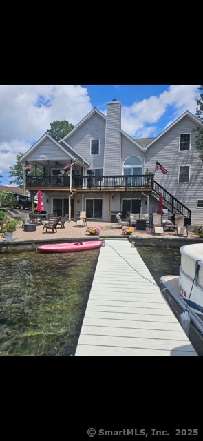 property at 76 Island Rd