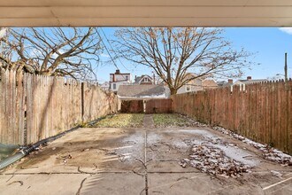 3544 Massachusetts Ave in Pittsburgh, PA - Building Photo - Building Photo