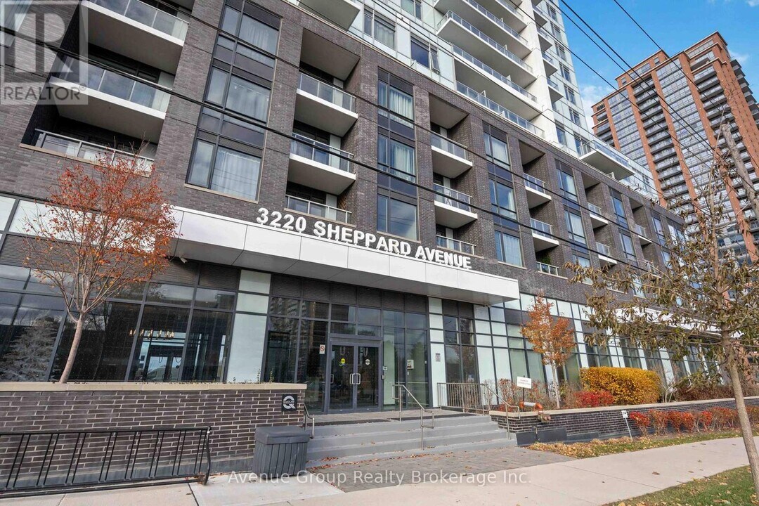 3220 Sheppard Ave E in Toronto, ON - Building Photo