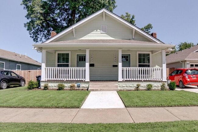 2433 E 7th St in Tulsa, OK - Building Photo - Building Photo