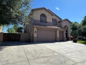 2671 S Dragoon Dr in Chandler, AZ - Foto de edificio - Building Photo