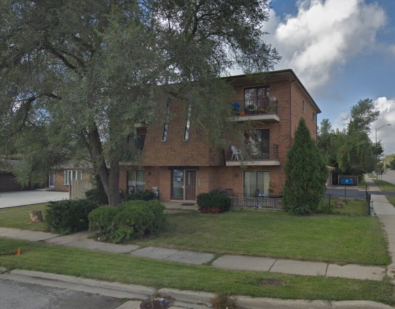 8700 S 81st Ave-Unit -2N in Hickory Hills, IL - Building Photo
