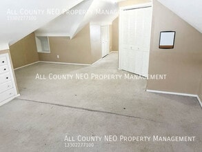 21260 Carol Dr in Cleveland, OH - Building Photo - Building Photo