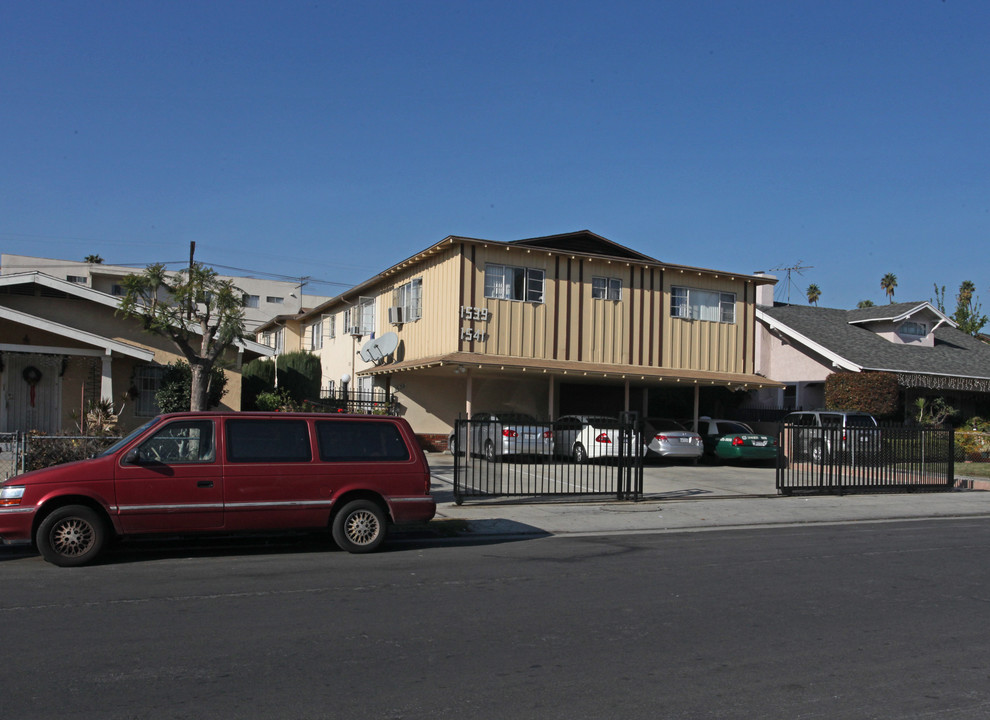 1539 N Harvard Blvd in Los Angeles, CA - Building Photo