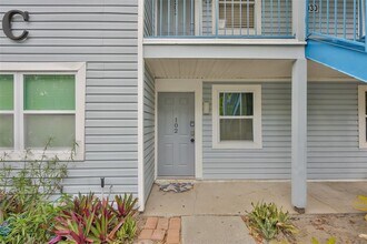 5030 Terrace Palms Cir in Tampa, FL - Building Photo - Building Photo