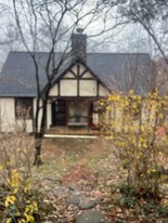 145 Friendly Hills Ln in Tryon, NC - Building Photo
