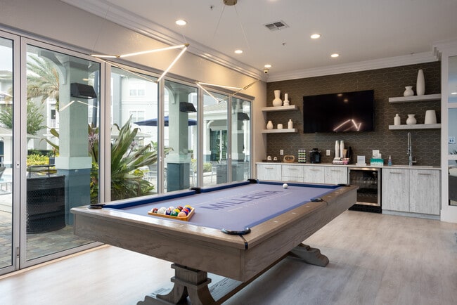 The Place on Millenia in Orlando, FL - Foto de edificio - Interior Photo