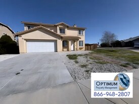 13385 Fawncreek St in Victorville, CA - Building Photo