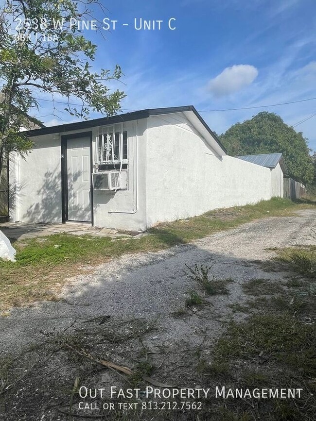 2538 W Pine St in Tampa, FL - Building Photo - Building Photo