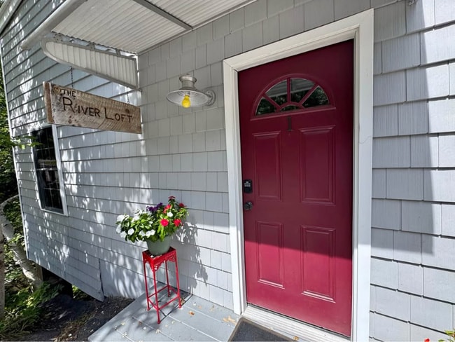 property at 21 Mill Rd
