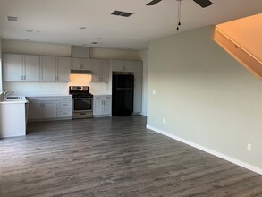 3083 Thyme Pl in Chico, CA - Building Photo - Building Photo