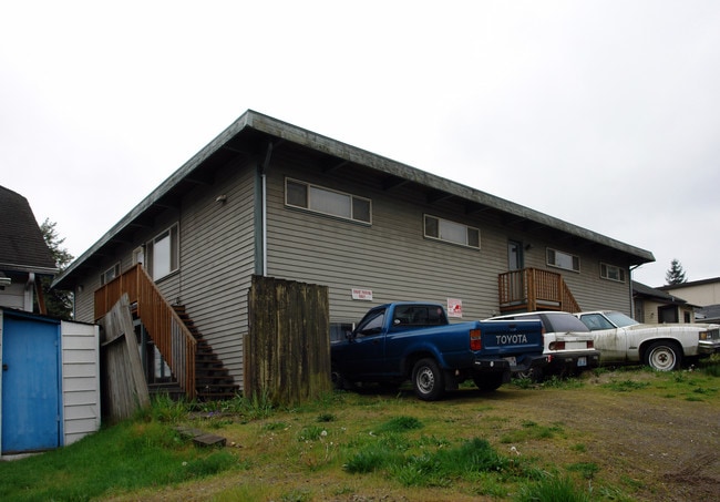 940 103rd St in Seattle, WA - Building Photo - Building Photo
