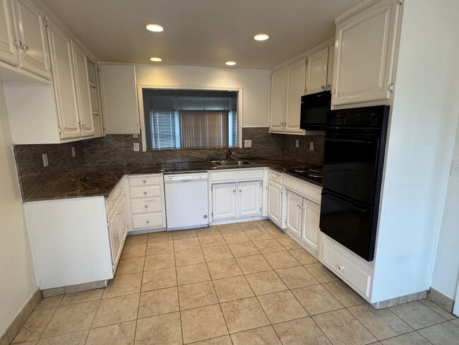 1573 Griffin Point in Stockton, CA - Building Photo - Building Photo